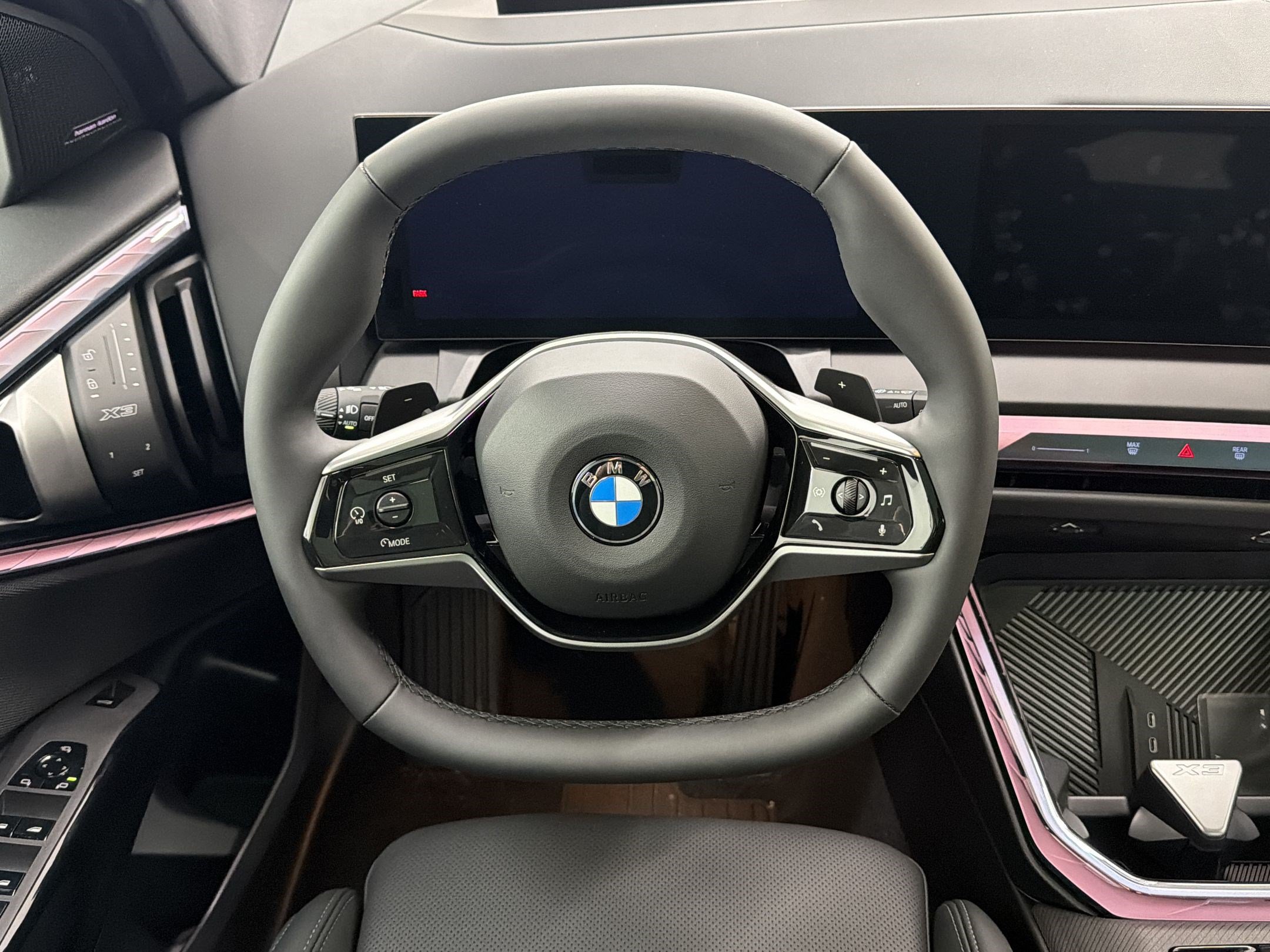 2026 BMW X3 30 - Photo 11