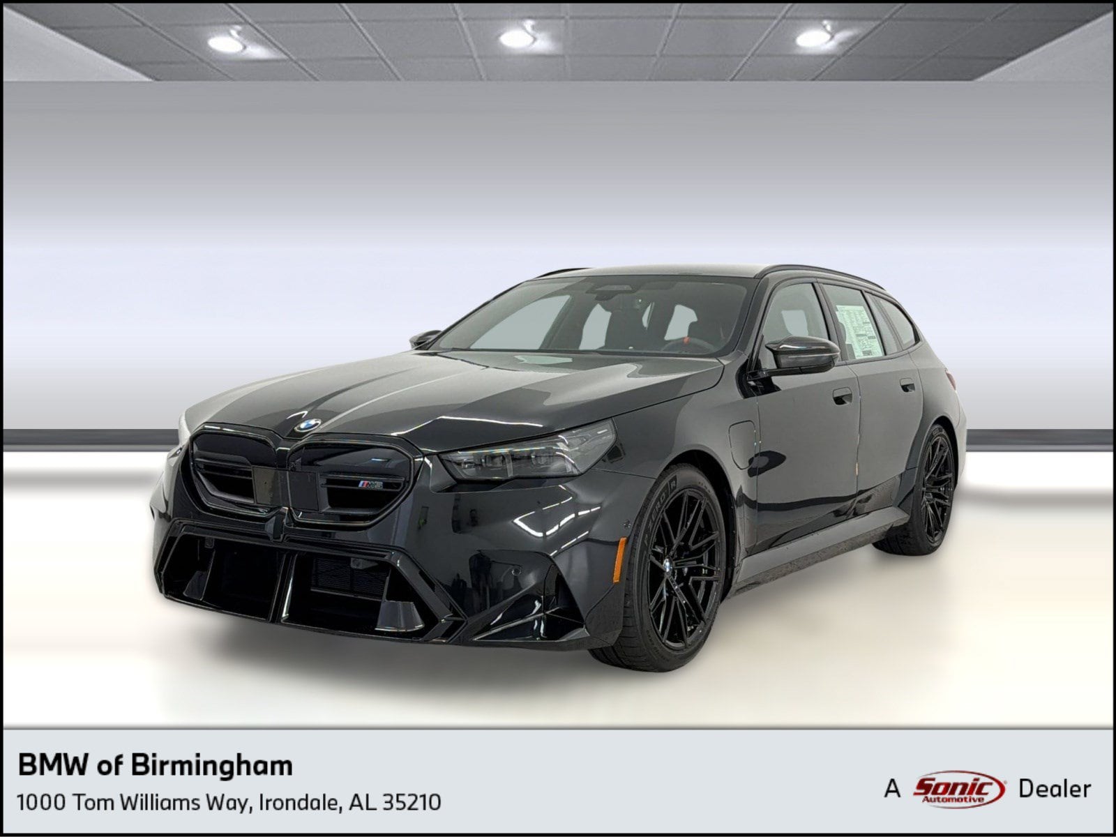 M5 Base Touring