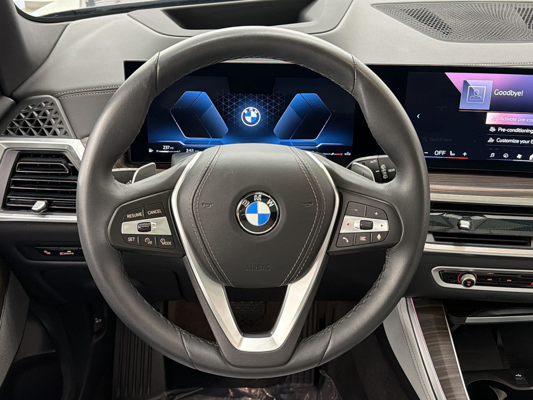 2026 BMW X5 40i - Photo 11