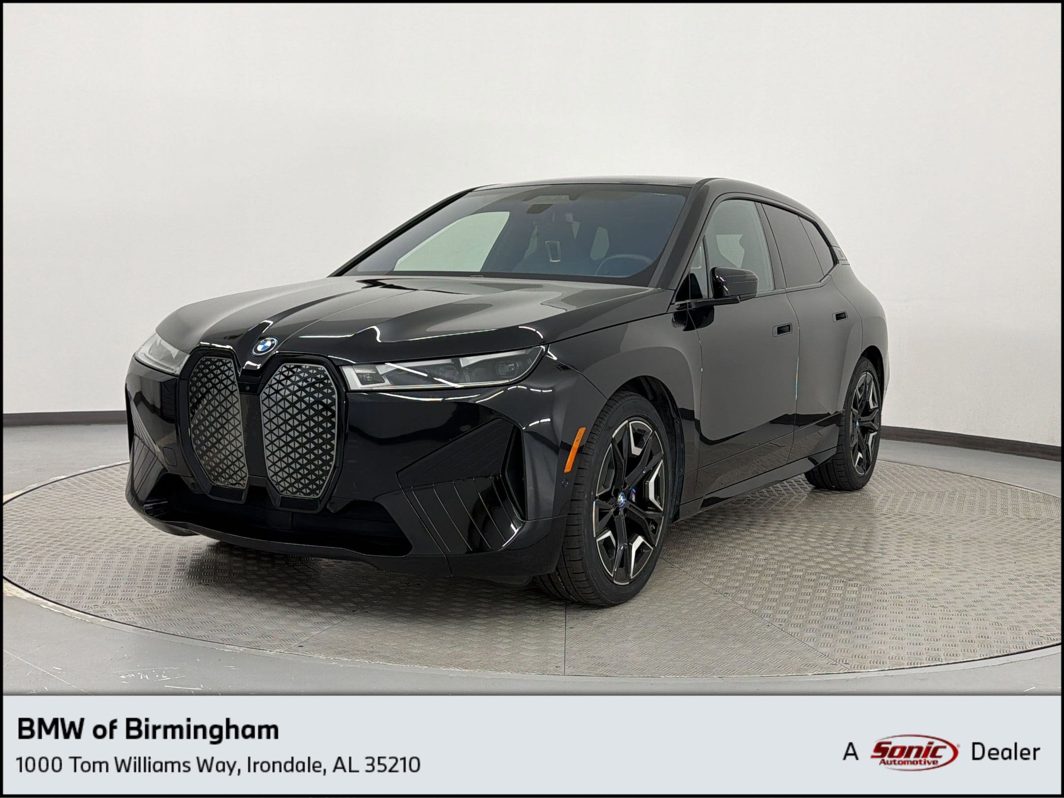 2024 BMW iX M60's photo