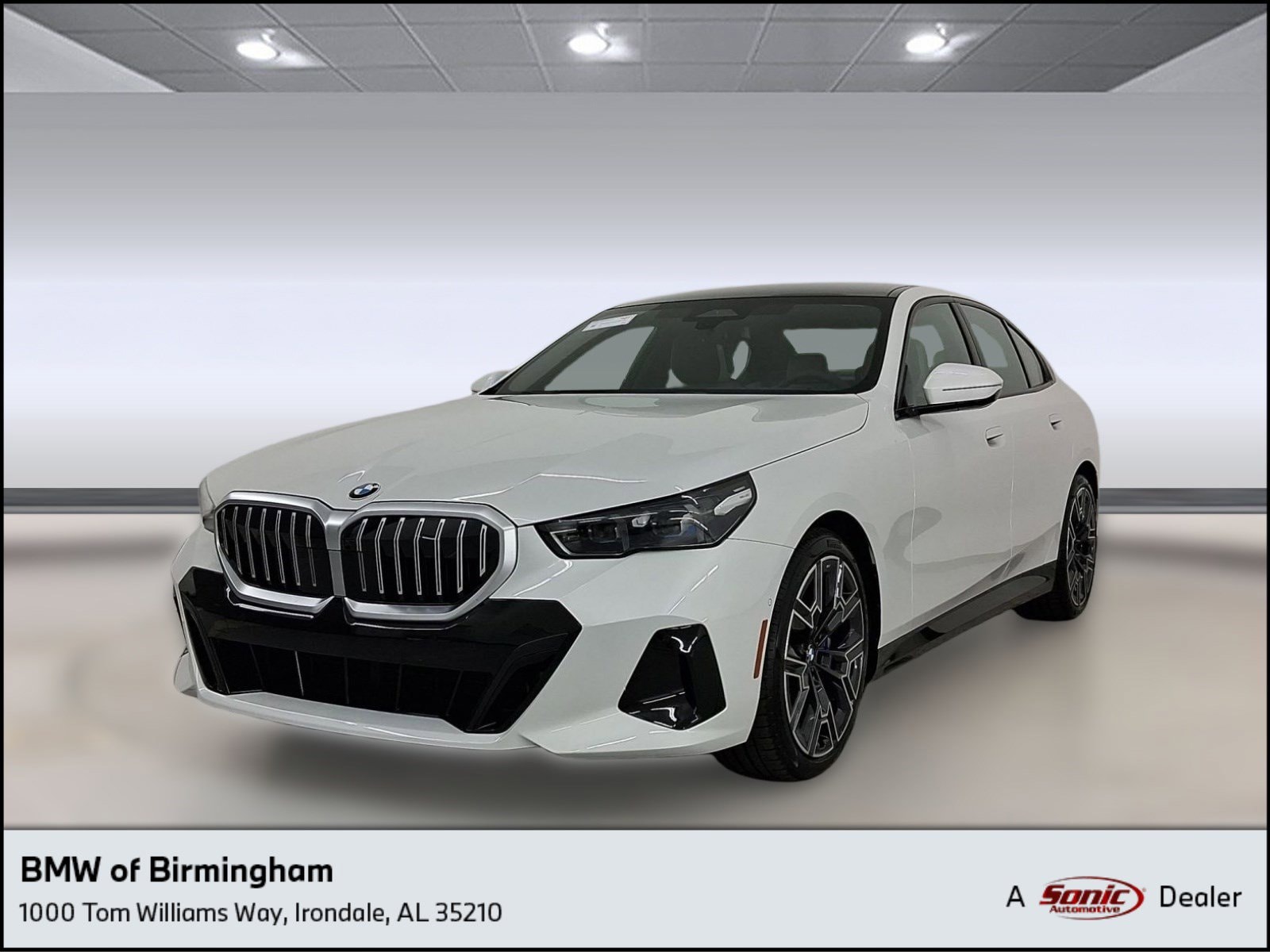 2026 BMW 5 Series 540i xDrive Sedan's photo