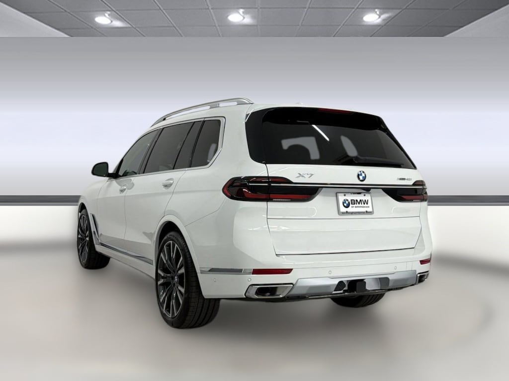 New 2027 BMW X7 xDrive40i SUV