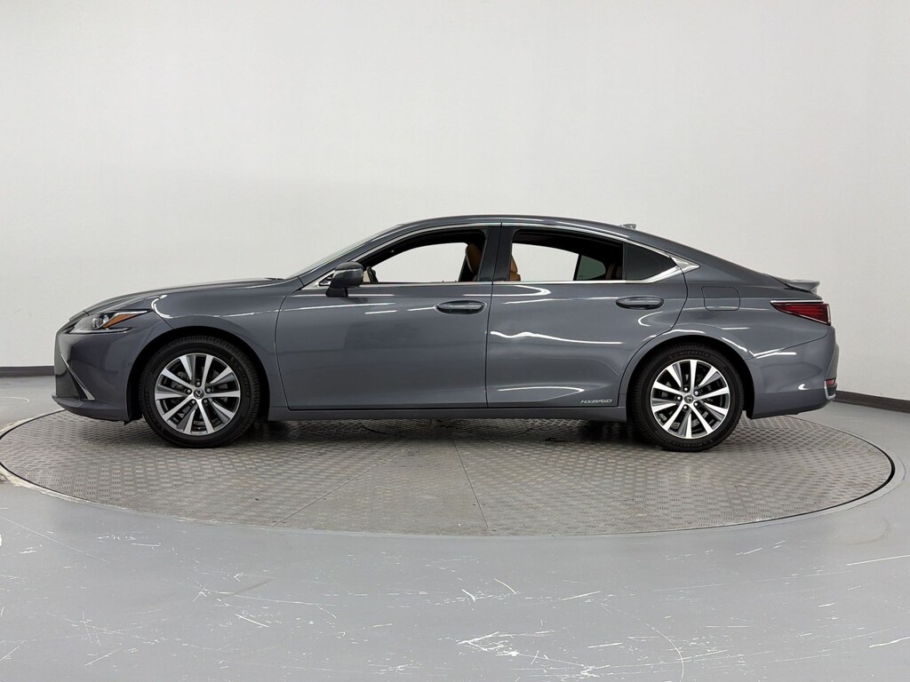 Used 2020 Lexus ES 300h Sedan