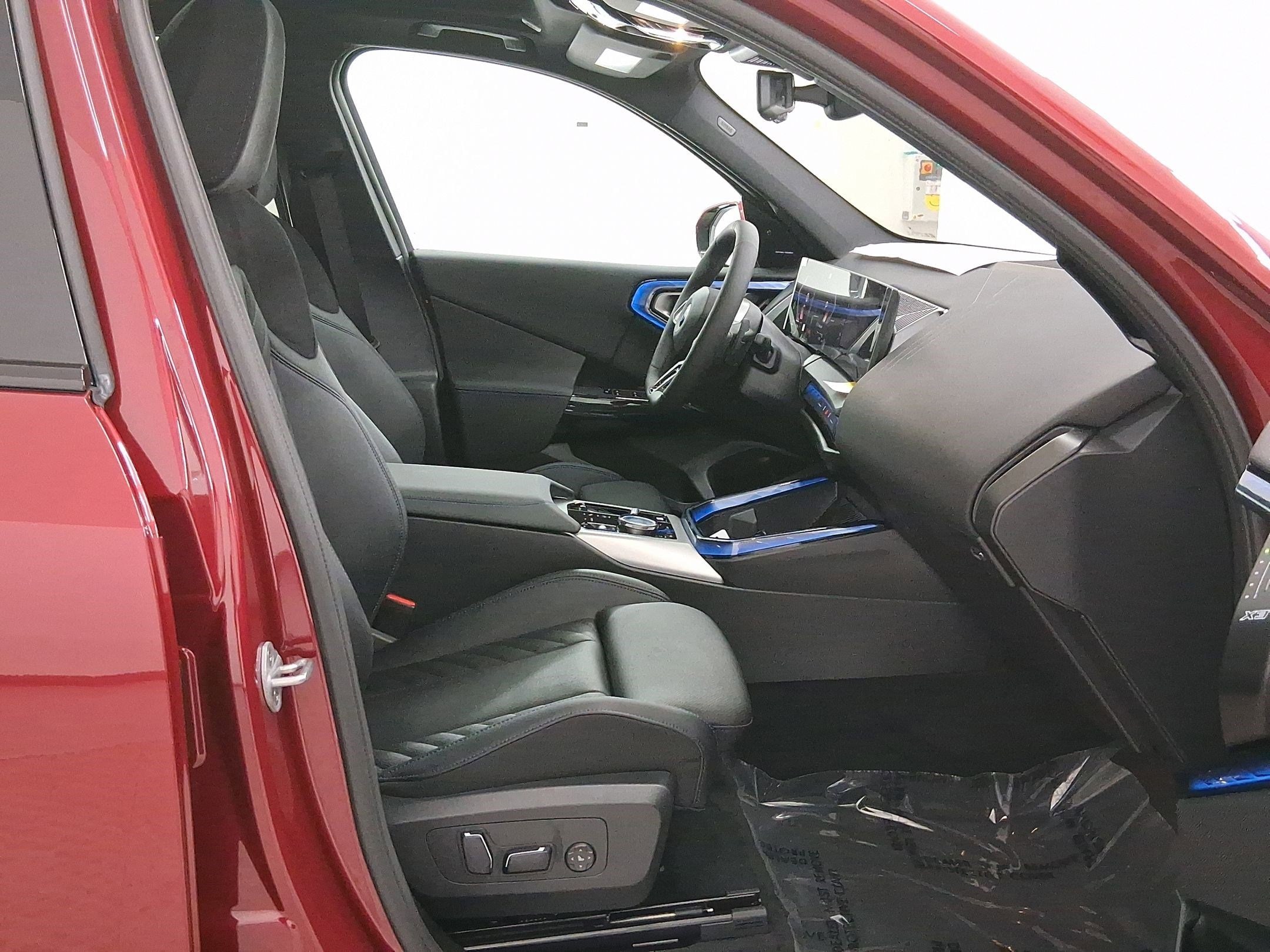 2026 BMW X3 30 - Photo 31