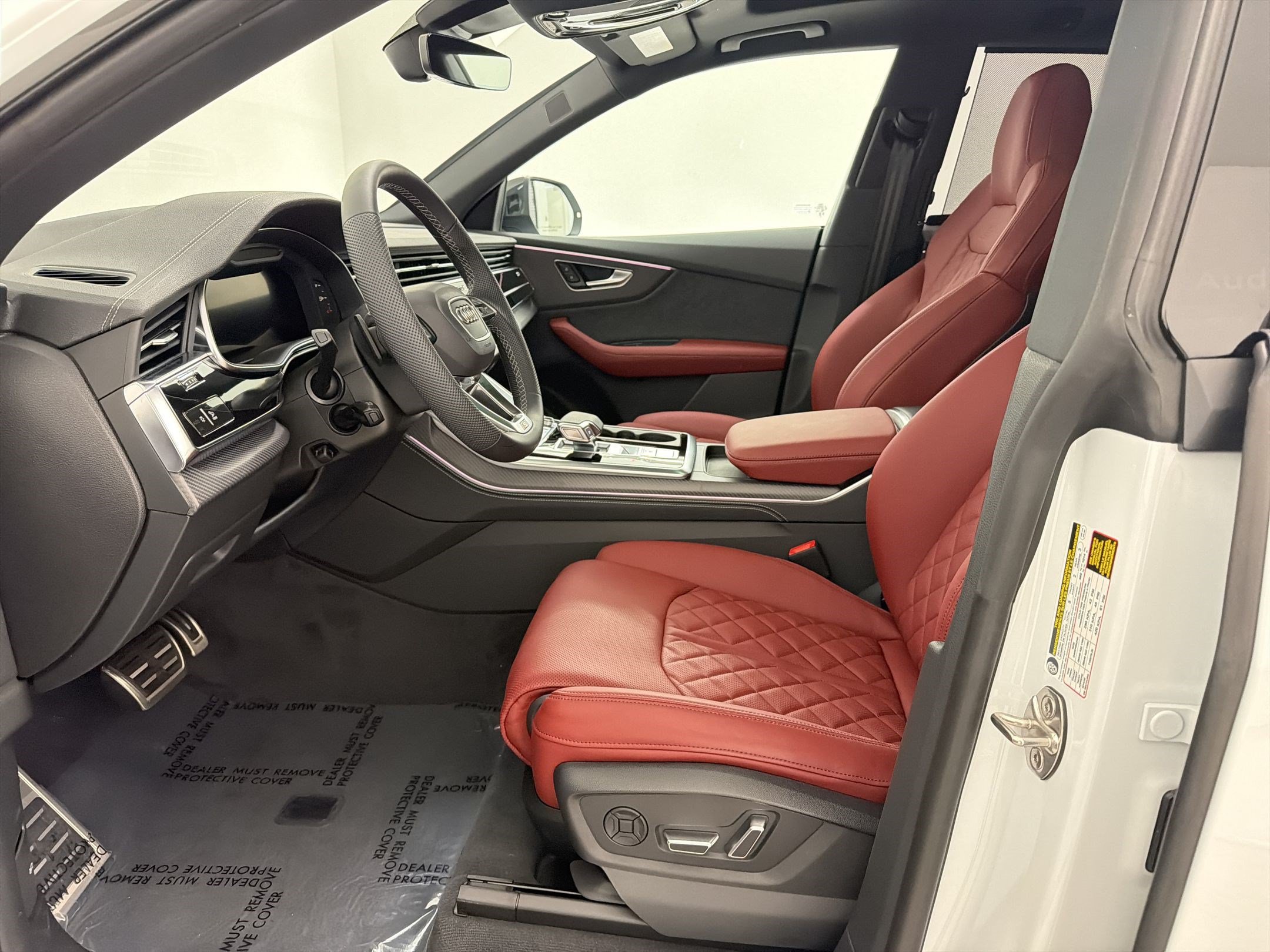 SQ8 4.0T Premium Plus SUV