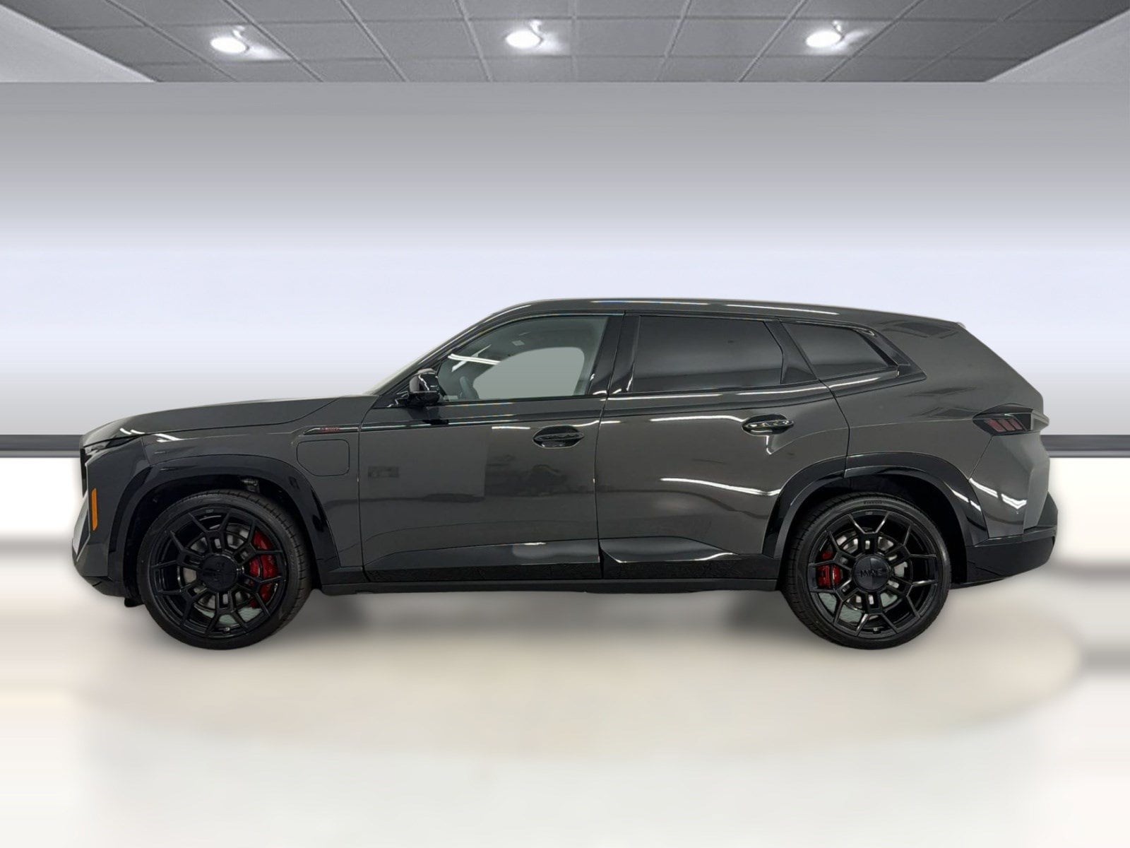 XM Label SUV
