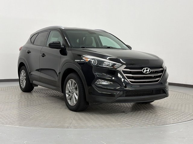 Tucson SE SUV