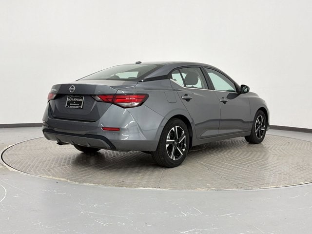 2025 Nissan Sentra SV - Photo 9