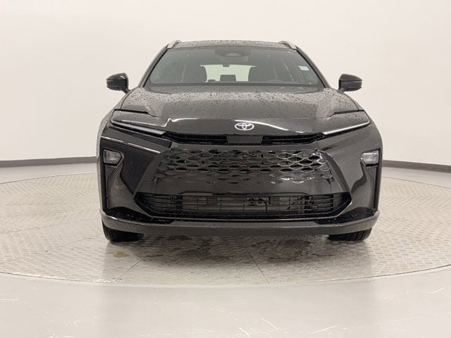 Used 2025 Toyota Crown Signia Limited with VIN JTDACAAJ9S3010472 for sale in Birmingham, AL