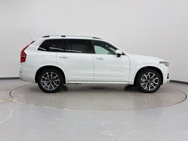 2018 Volvo XC90 Momentum photo 3