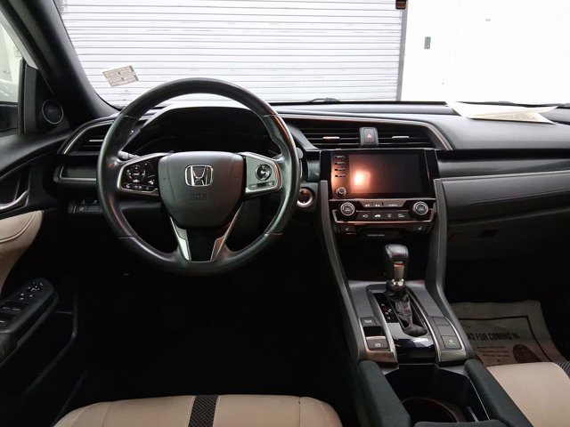 2020 Honda Civic Hatchback EX photo 3