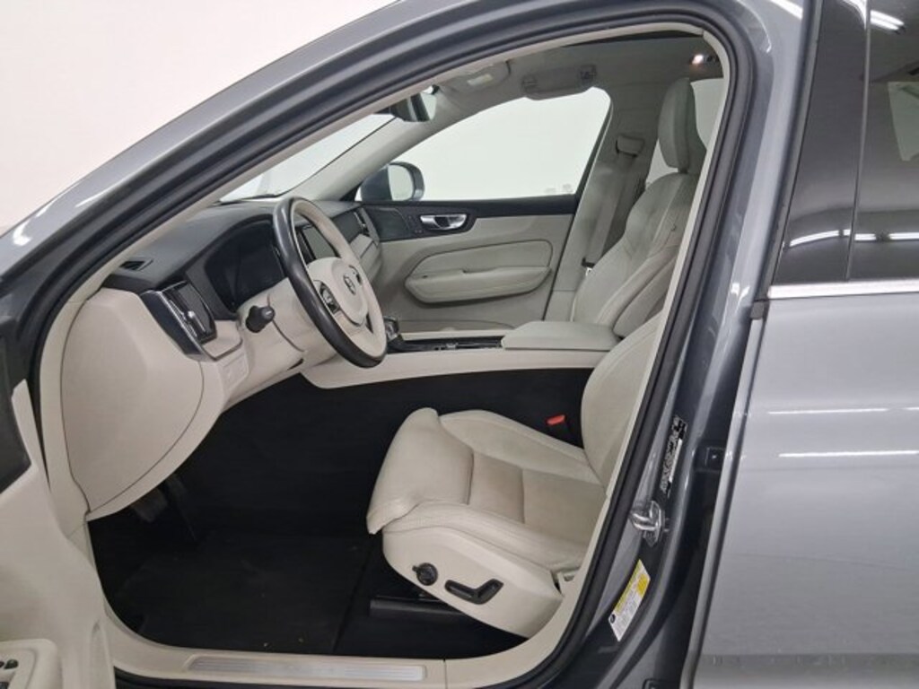 Used 2021 Volvo XC60 Inscription SUV