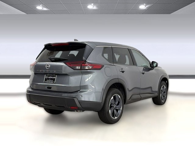 2025 Nissan Rogue SV - Photo 9