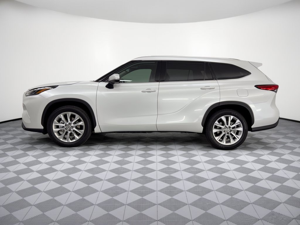 Used 2022 Toyota Highlander Limited SUV
