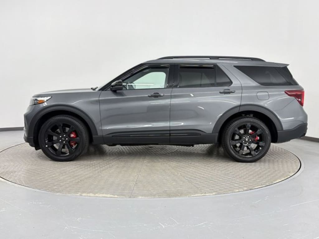 Used 2023 Ford Explorer ST SUV