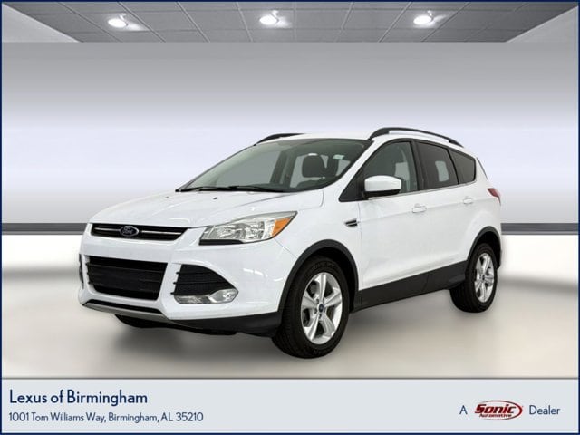 2015 Ford Escape SE's photo