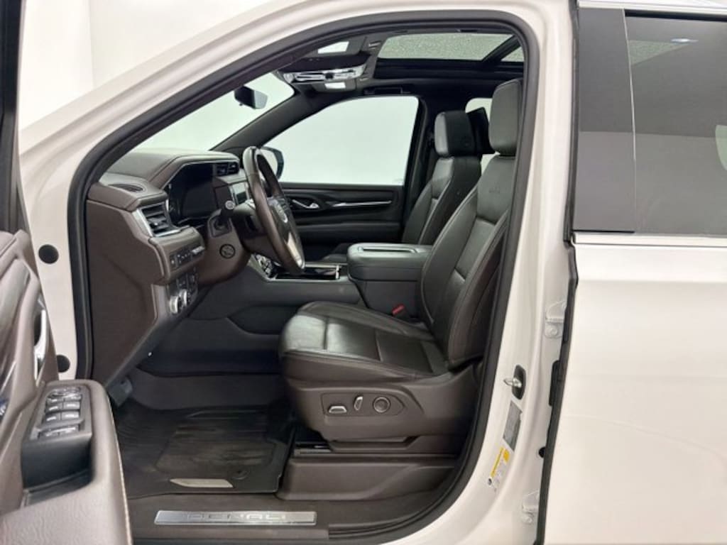 Used 2021 GMC Yukon XL Denali SUV