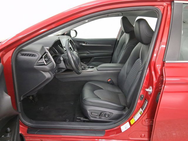 2024 Toyota Camry SE photo 4