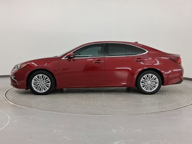 2016 Lexus ES 350 photo 2
