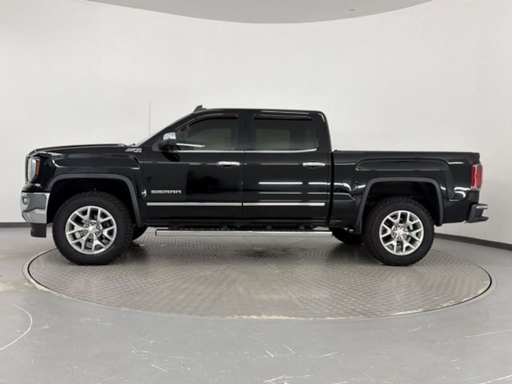 Used 2017 GMC Sierra 1500 SLT Truck Crew Cab