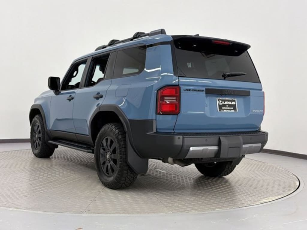 Used 2025 Toyota Land Cruiser Land Cruiser (4WD (SE)) SUV