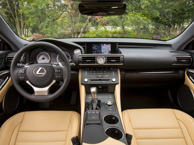 Lexus RC interior