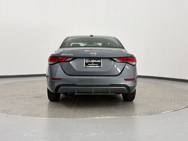 2025 Nissan Sentra SV - Photo 10