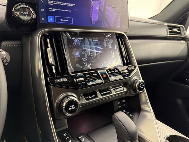 2026 Lexus LX 700h F-Sport - Photo 30