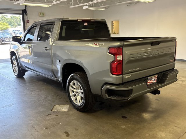 2020 Chevrolet Silverado 1500 RST photo 3
