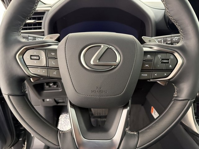2026 Lexus LX 700h Luxury - Photo 17