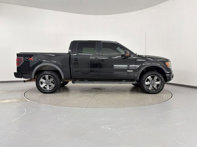 2011 Ford F-150 FX4 photo 3