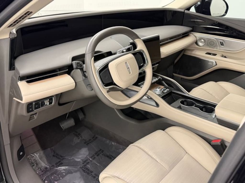 Used 2025 Lincoln Nautilus Reserve SUV