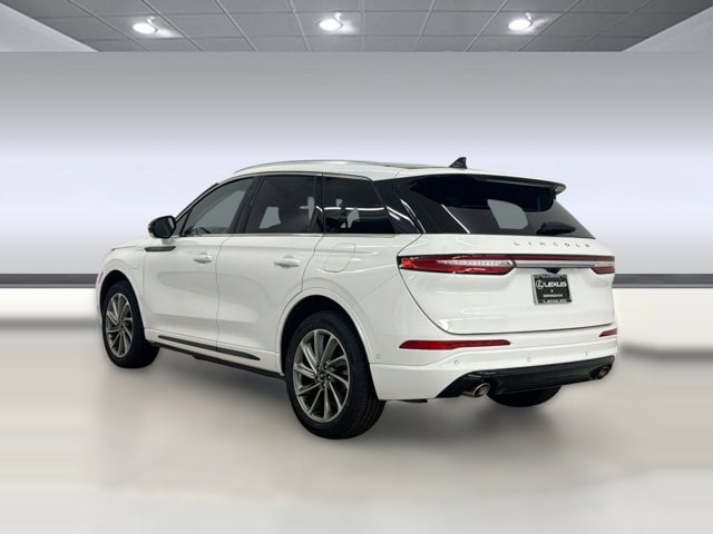 Corsair Grand Touring SUV