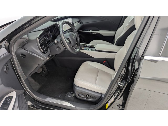 2023 Lexus RX 350h photo 4