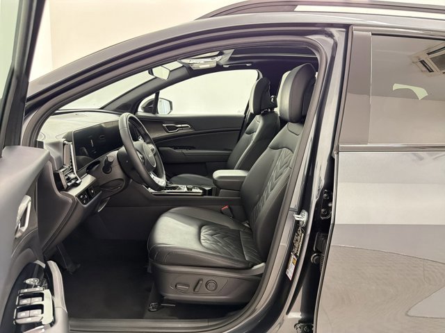 2023 Kia Sportage X-Line photo 4