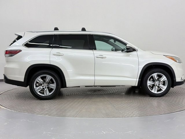 2015 Toyota Highlander Limited photo 3