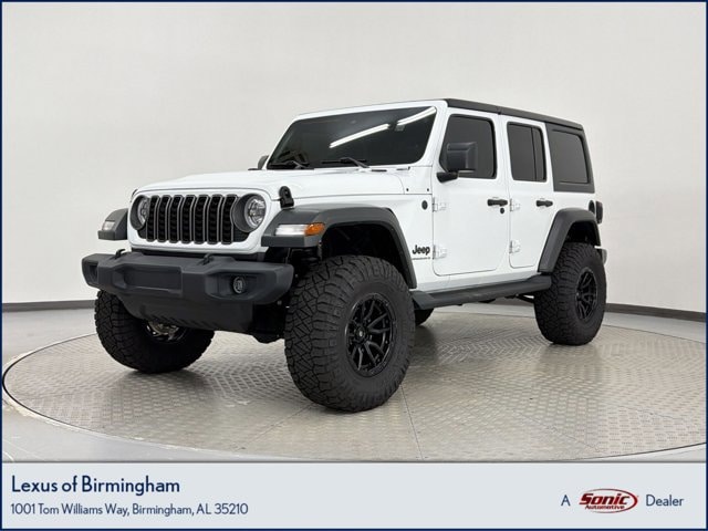 2025 Jeep Wrangler Sport S's photo