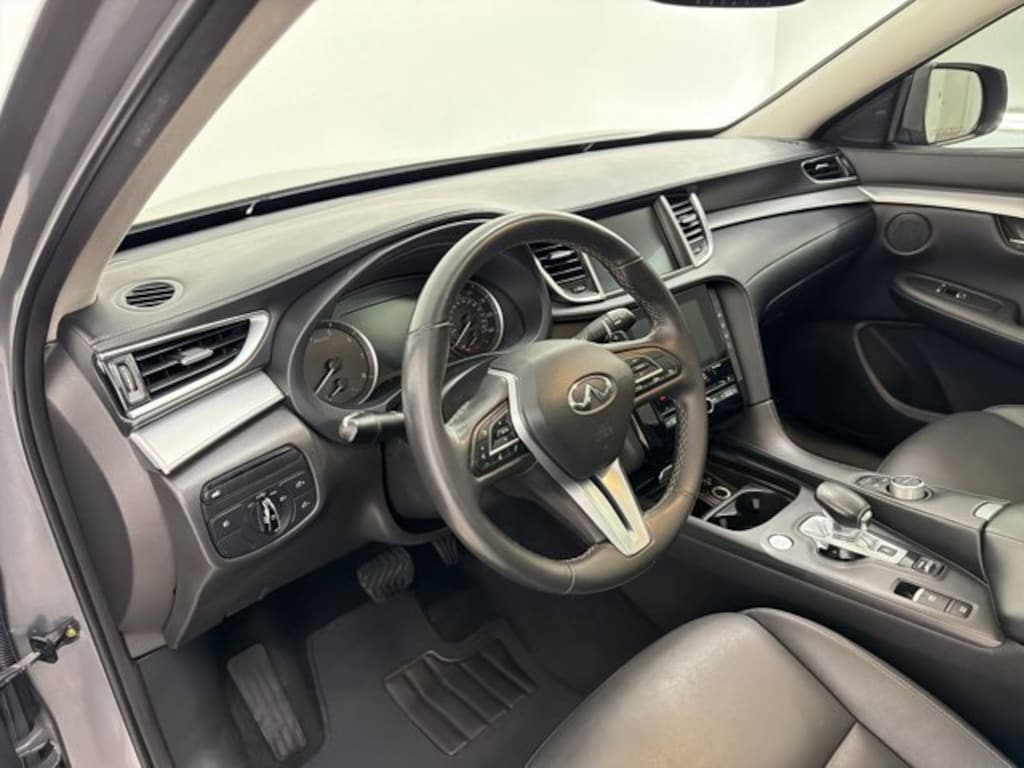 Used 2019 INFINITI QX50 LUXE SUV