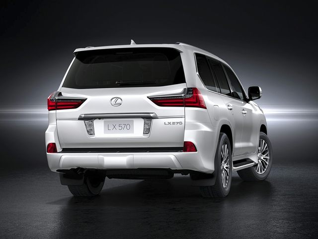 Lexus LX