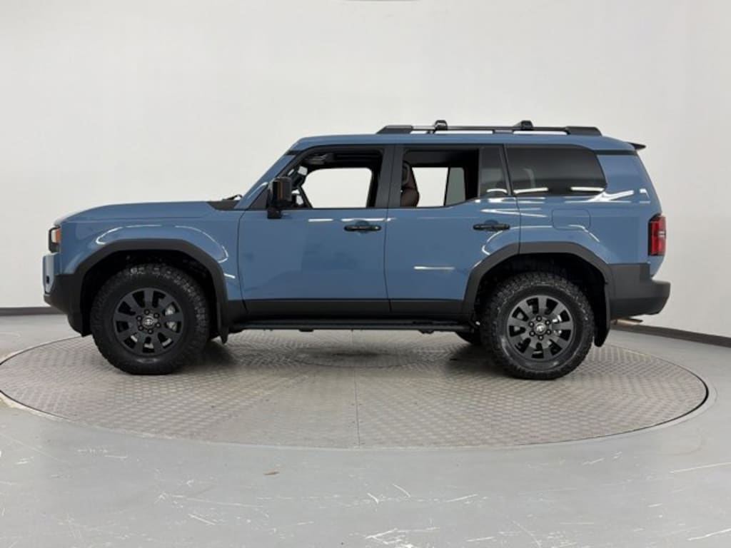 Used 2025 Toyota Land Cruiser Land Cruiser (4WD (SE)) SUV
