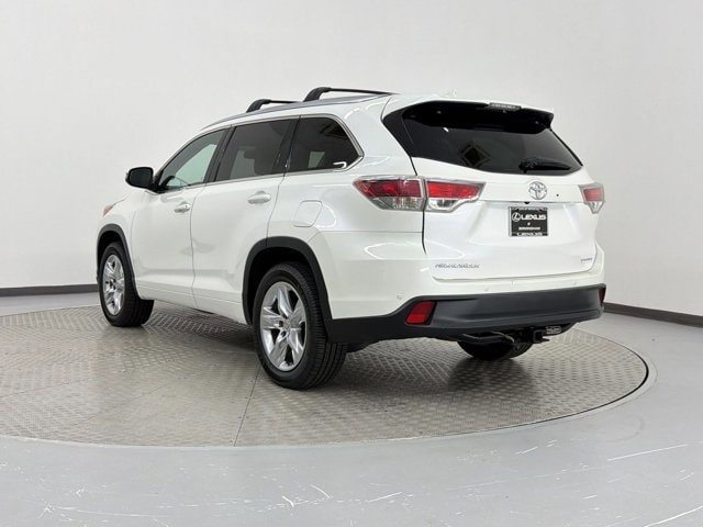 2015 Toyota Highlander Limited photo 2