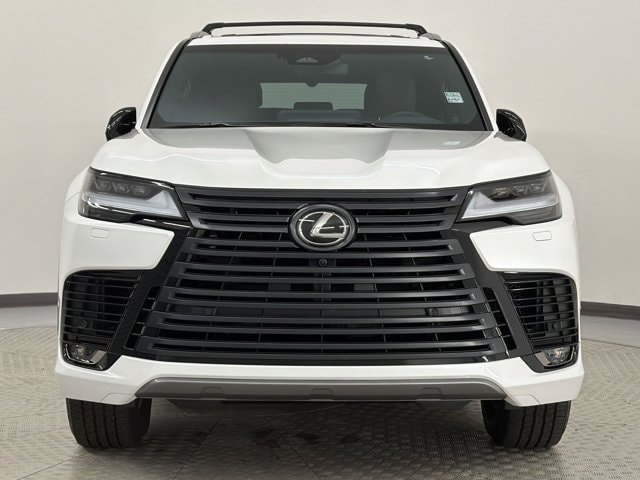 LX 700h LX 700h Overtrail SUV