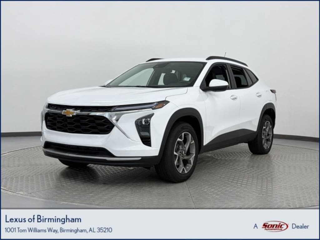 Used 2026 Chevrolet Trax LT SUV