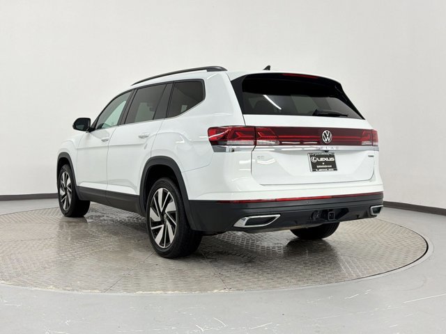 2025 Volkswagen Atlas 2.0T SE w/Technology photo 3
