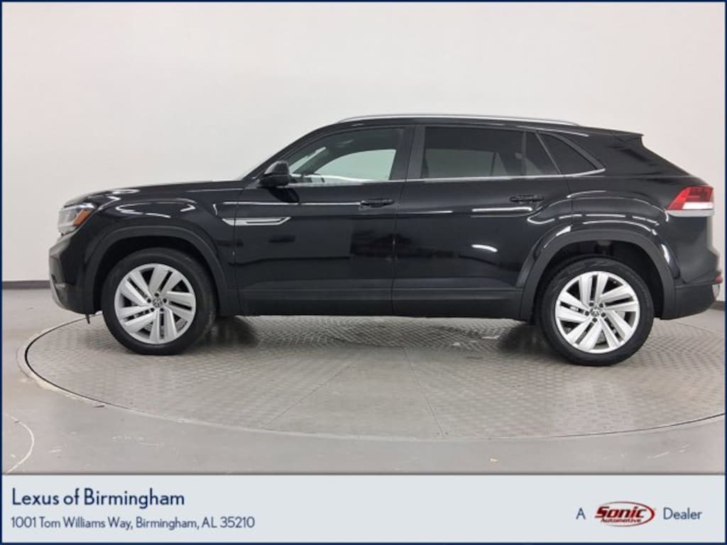 Used 2021 Volkswagen Atlas Cross Sport 2.0T SE w/Technology SUV