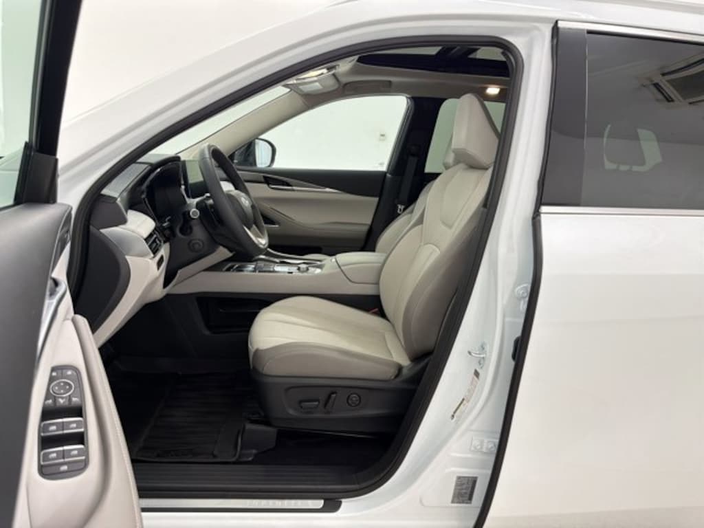 Used 2026 INFINITI QX60 LUXE SUV