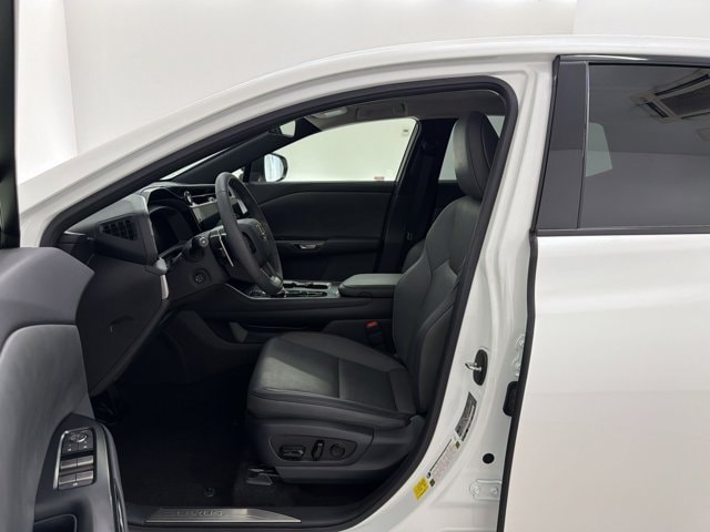 RZ 300e RZ 300e Luxury SUV