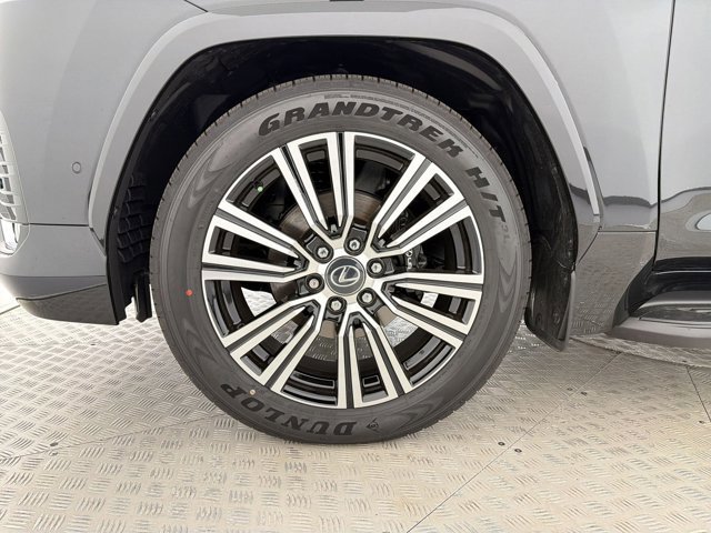 2026 Lexus LX 700h Luxury - Photo 11