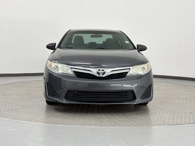 2013 Toyota Camry LE photo 5