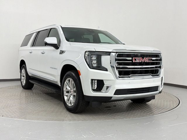 2024 GMC Yukon XL SLT photo 6